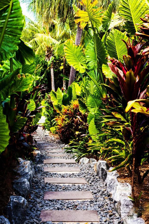 Yacht Club Villas Hamilton Island Bagian luar foto